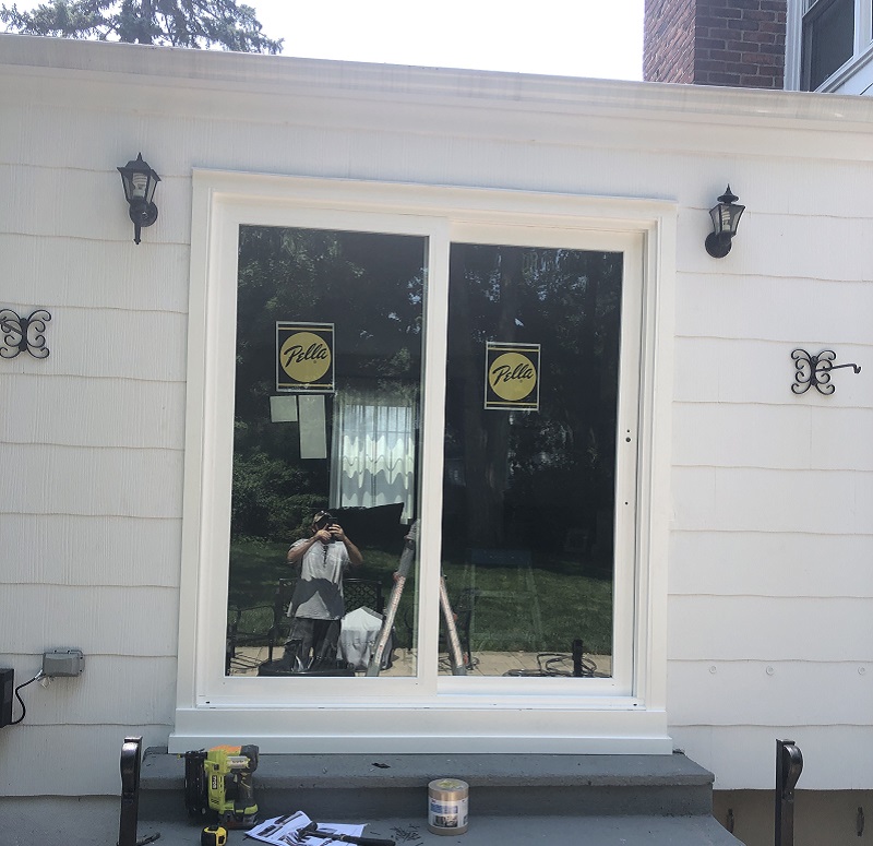 Pella 250 Series Vinyl Patio Door